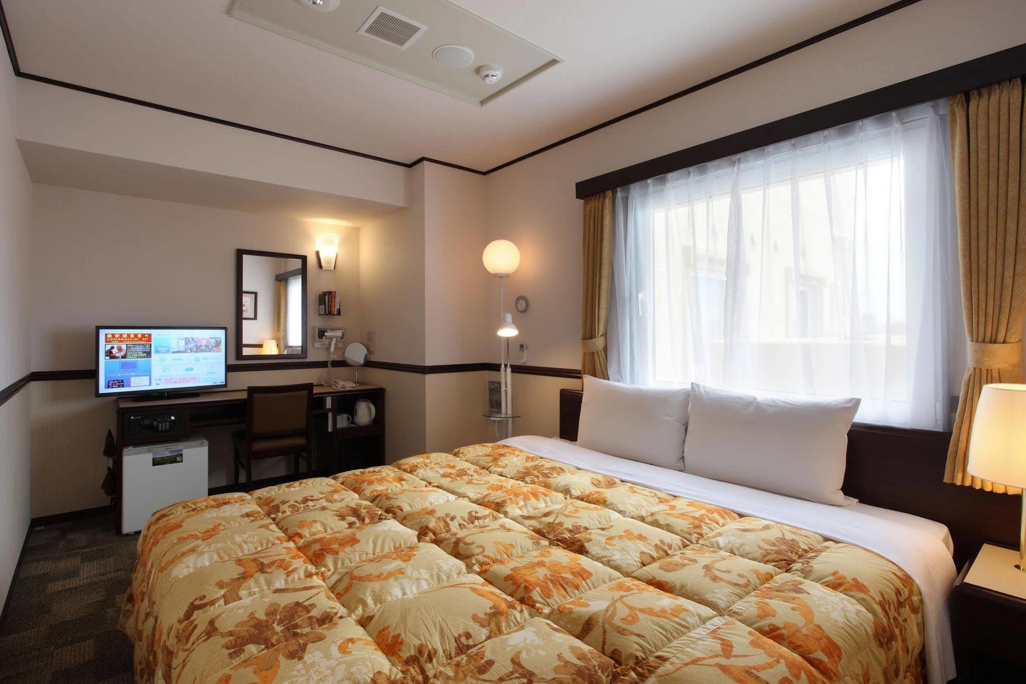 Toyoko Inn Sendai Higashi-Guchi No.1 Exterior foto